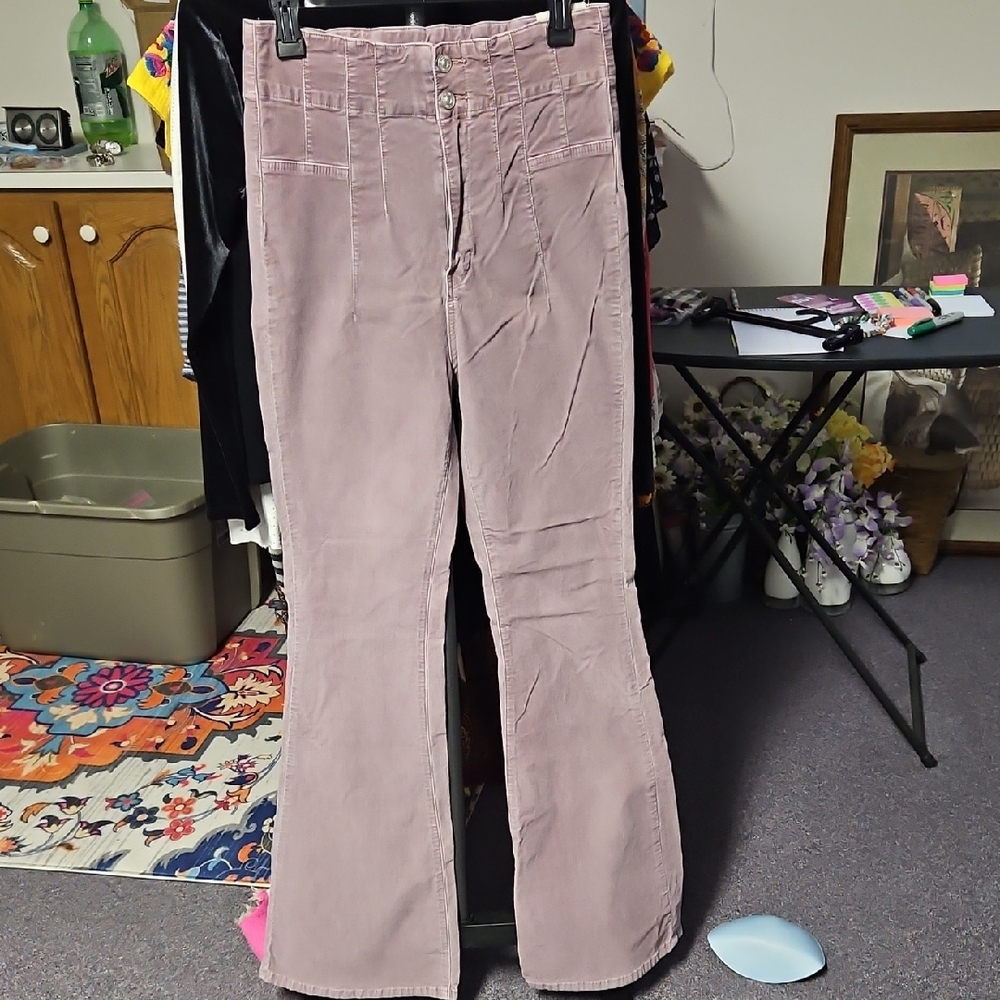 ❤️‍🔥LAST CHANCE ❤️‍🔥We The Free Pink Corduroy Flare Pants